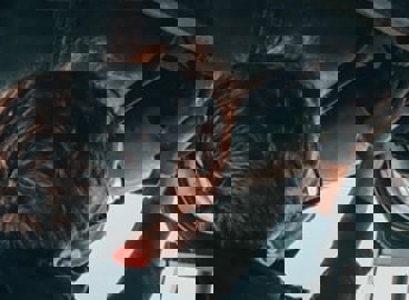 Other shops and businesses who remain openx